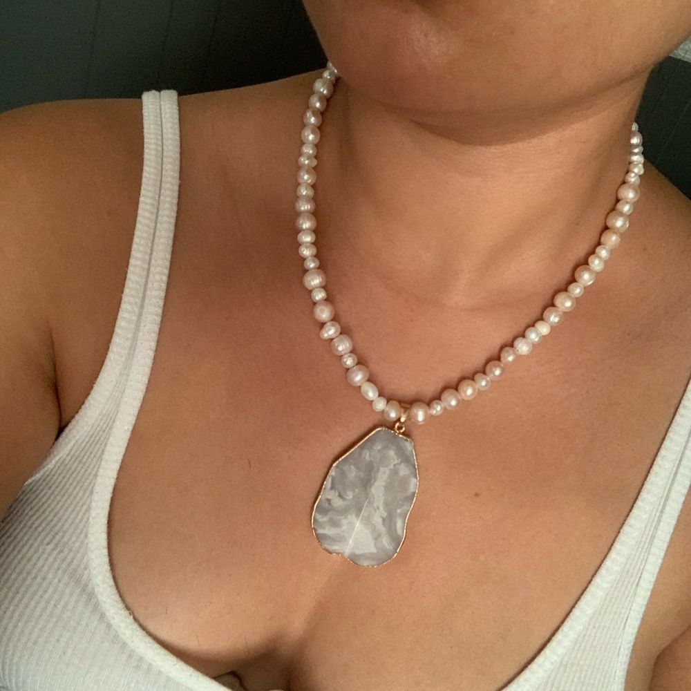 Fresh water pearl and pendant necklace